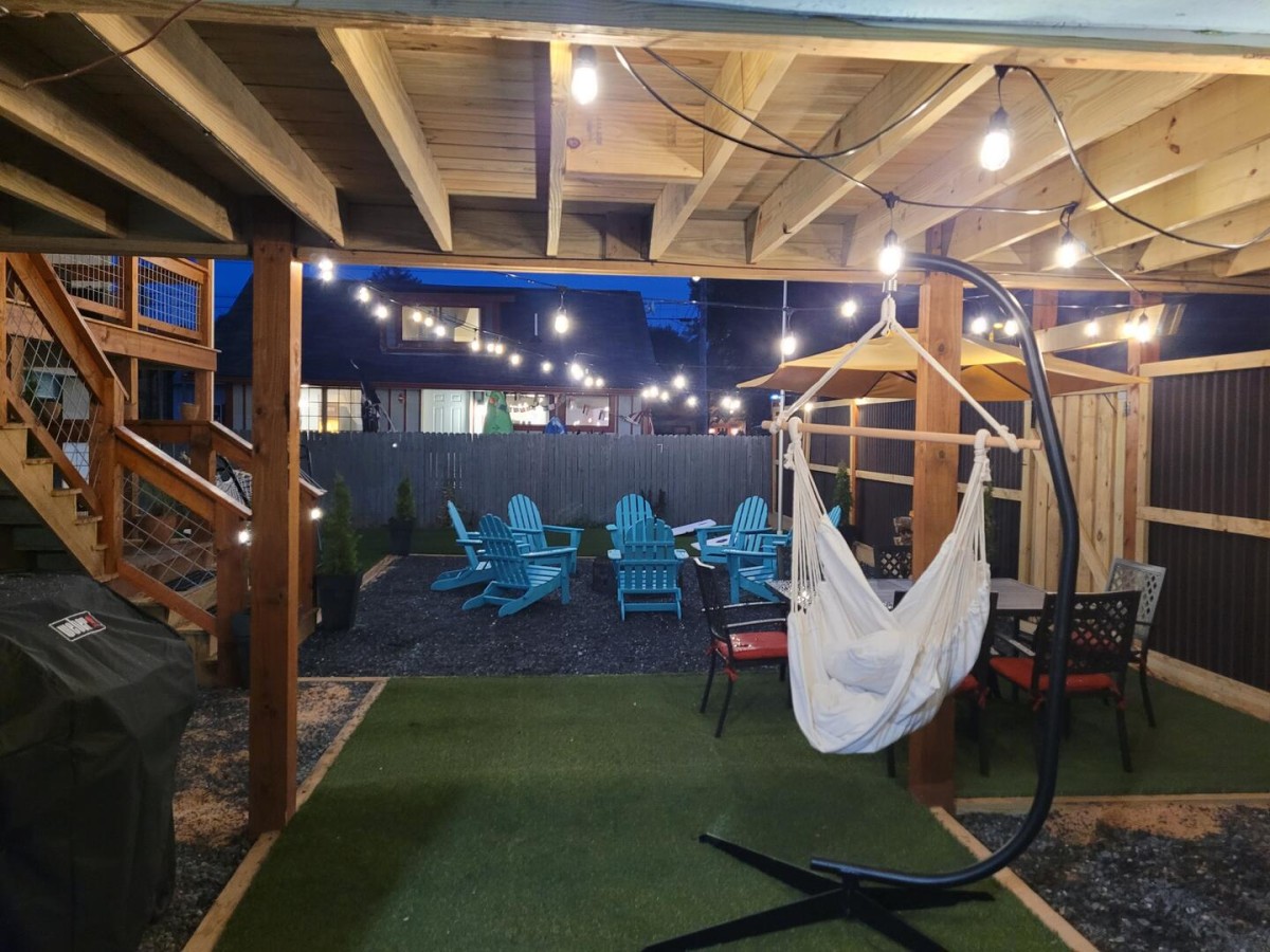 Stonewood Cabins LLC-Sky Loft Apt 2-image-1